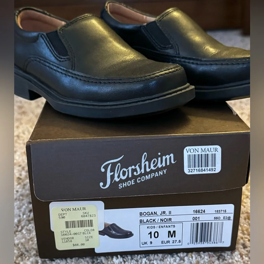 EUC Florsheim Boys Sz. 10M Bogan Jr. Il Moc Toe Slip On - Worn Once!
